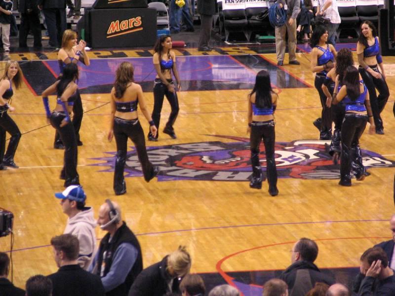 Raptors - 02.04.2005 447.jpg